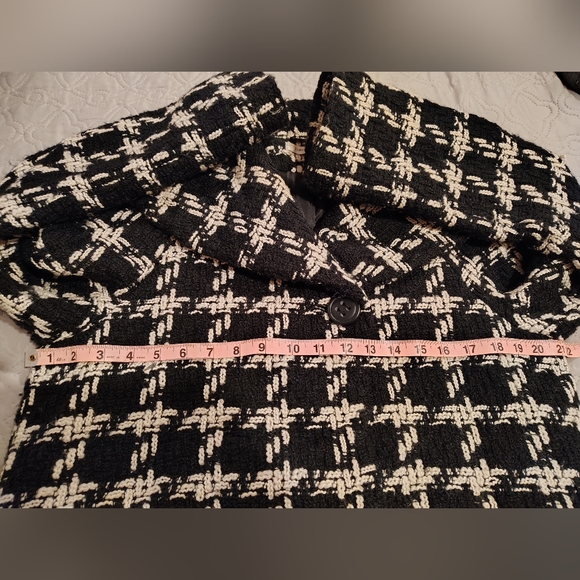 Harve Benard coat size 12 - Picture 5 of 5